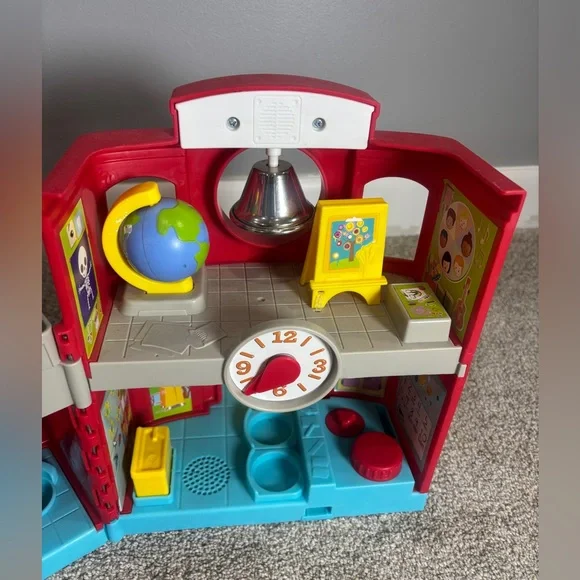 Fisher-Price Little People Toddler Toy Friendly School Musical Playset Pretend - Picture 8 of 10